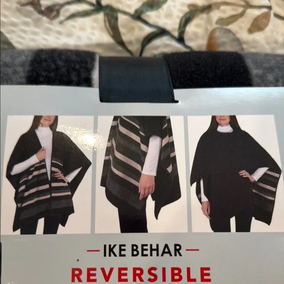 Ike Behar Black and Gray Reversible Fashion Wrap - Picture 3 of 3